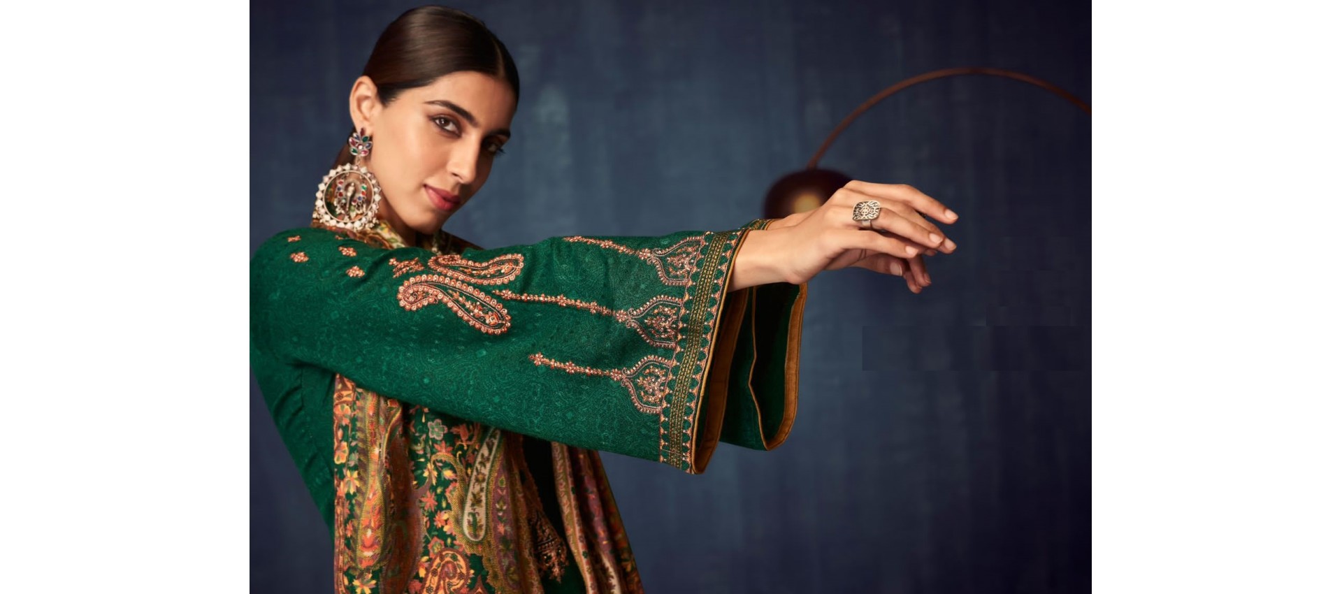 Ladies Suits Wholesale