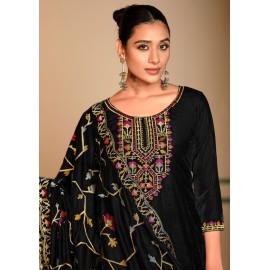 MAKHMALI VELVET MUMTAZ  (Winter Collection)