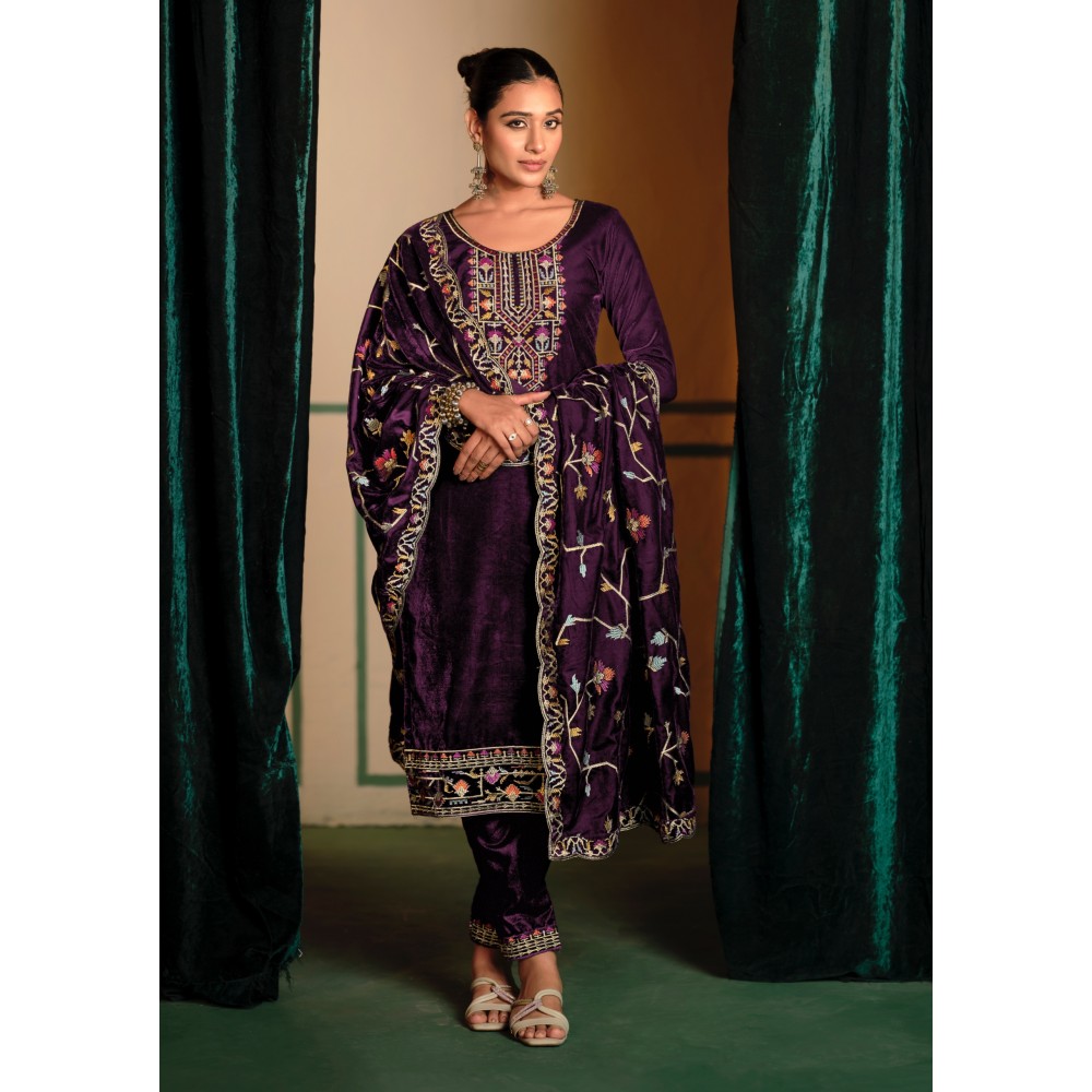 MAKHMALI VELVET MUMTAZ  (Winter Collection)