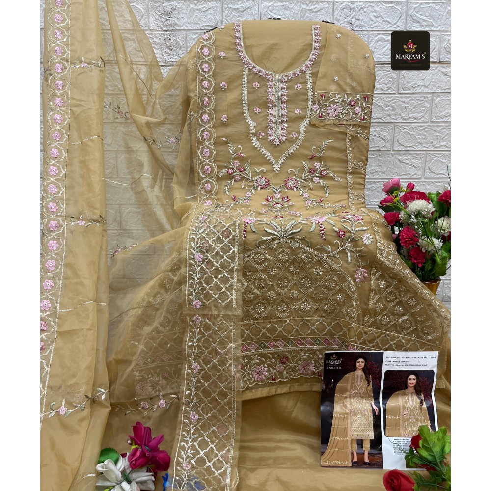 MARYAM M 773
