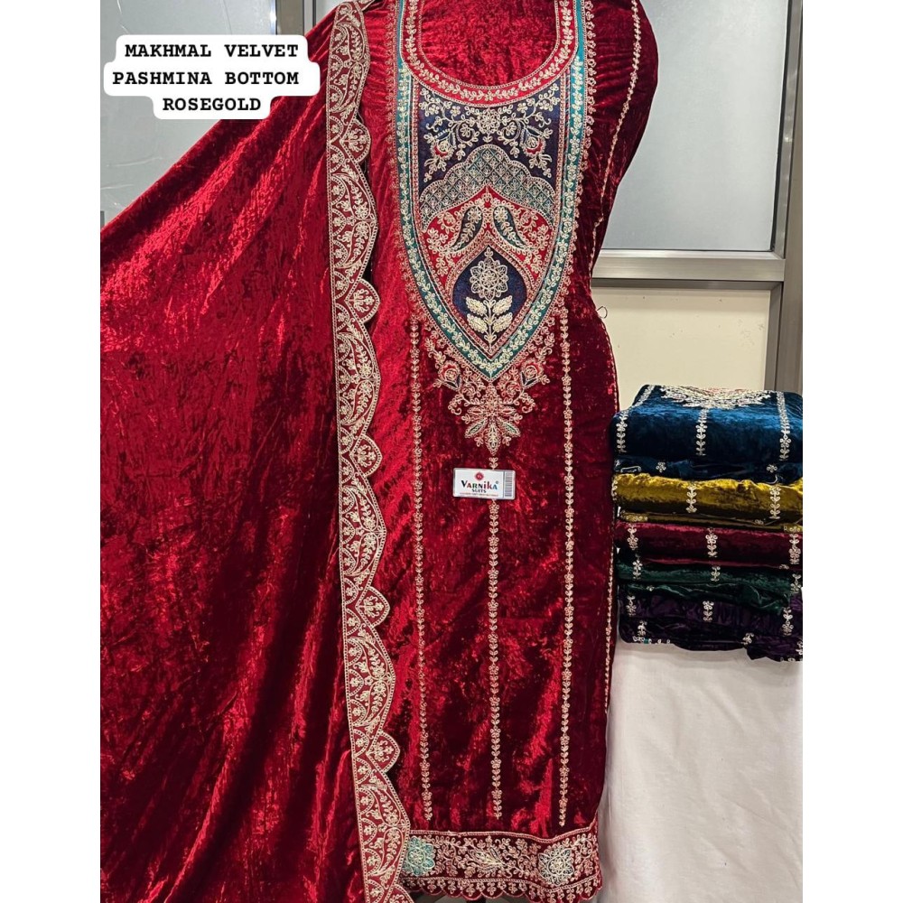 ROSE GOLD VERNIKA VELVET (Winter Collection)